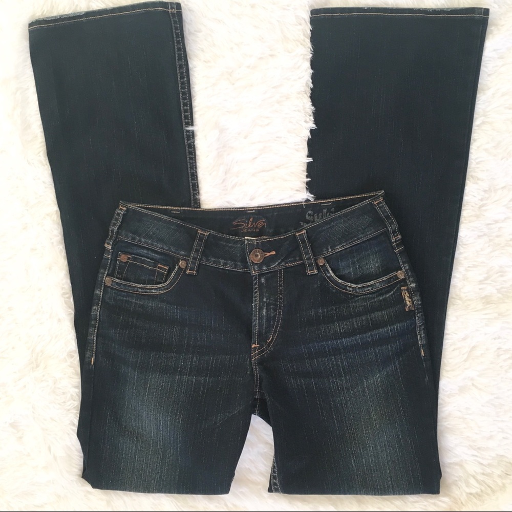 Silver Suki Mid Rise Bootcut Dark Wash Jeans 30